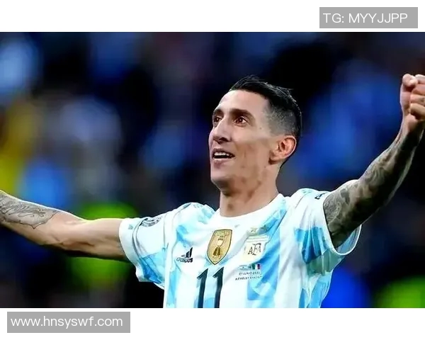 足球明星替补席背后的故事与荣耀探索他们的奋斗与坚持 足球明星替补席背后的故事与荣耀探索他们的奋斗与坚持